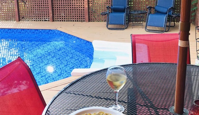 GORGEOUS CUSTOM BUILT HOME W PRIVATE POOL AND PRIVATE BEACH ACCESS!!