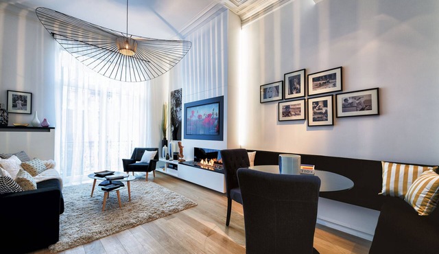 Gorgeous Design One Bedroom Apartment – Quartier Louise