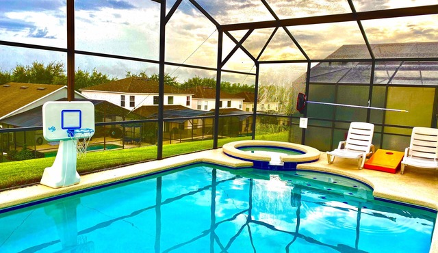 Gorgeous-Gated-Spacious-Modern & Updated-Game room-Pool-Min. to Disney-Wi-Fi