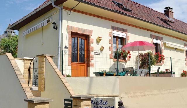 Gorgeous home in Ligny-sur-Canche