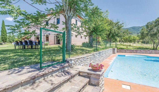 Gorgeous home in Arezzo (AR)