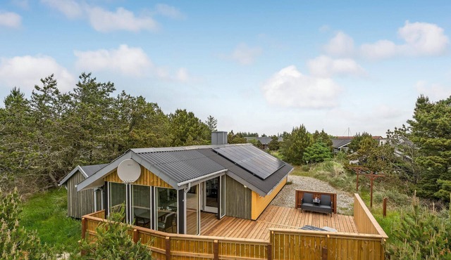 Gorgeous home in Thisted with WiFi