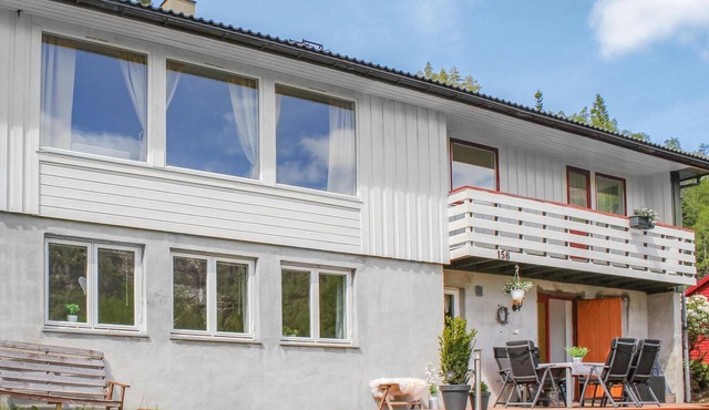 Gorgeous home in Vikanes with kitchen
