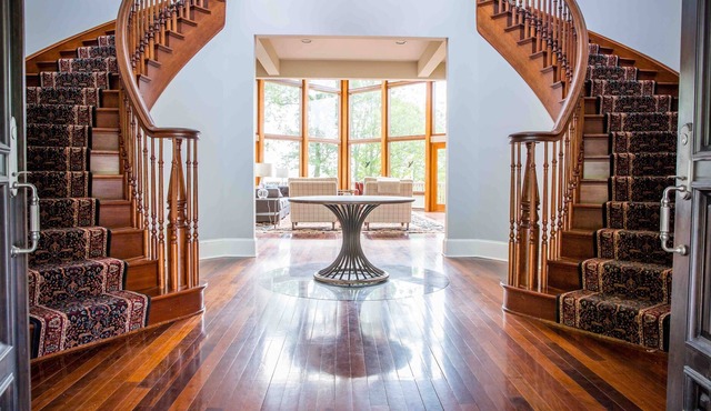 Gorgeous luxury private Saratoga estate - reserve now for summer 2023!