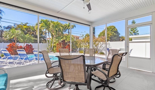 Gorgeous MARGARITAVILLE Pool Home/ClearwaterBeach-Huge discounts 6+ nites July