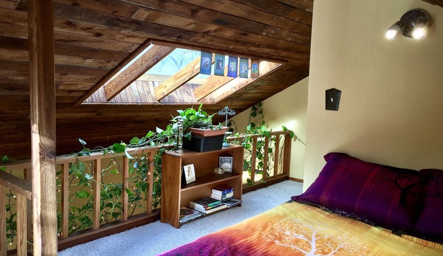 Gorgeous Pacific Northwest Private Lodge in Southeast Eugene
