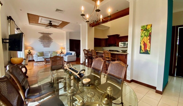 Gorgeous Resort Style Luxury Accommodation in Esterillos Este