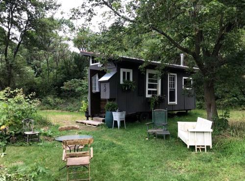 Gorgeous Tiny House Rental for a Glamping Getaway near Saratoga Springs in Upstate New York