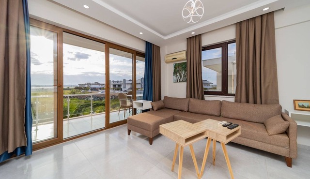 Gorgeus Flat w Pool and Beautiful View in Antalya