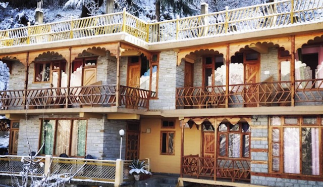 Goroomgo Chanderlata Cottage Naggar Kullu
