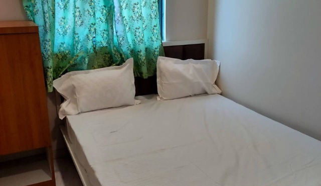 Goroomgo Janata Inn Gujarat