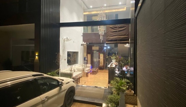 Goroomgo Singla Residency Kangra