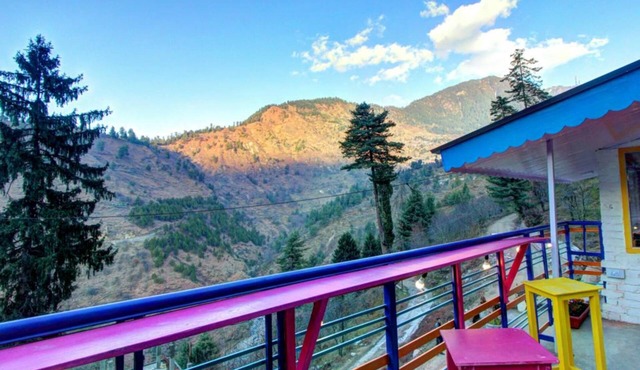 goStops Naggar - Hostel