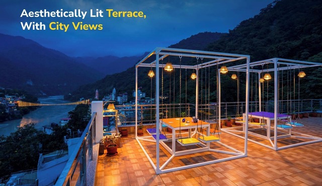 goSTOPS Rishikesh, Lakshman Jhula
