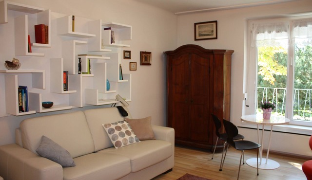 GoVienna Charming Studio