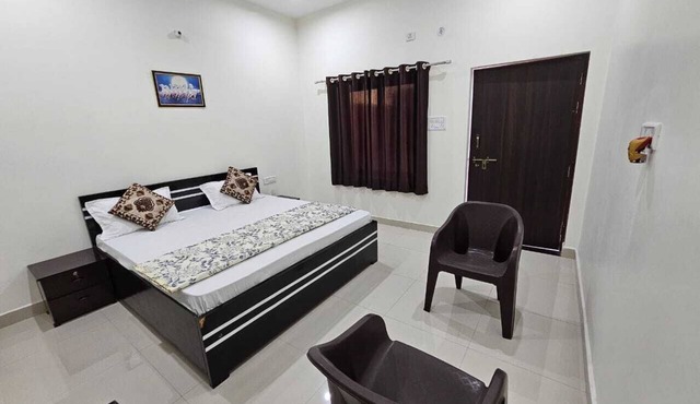 Govind Resort