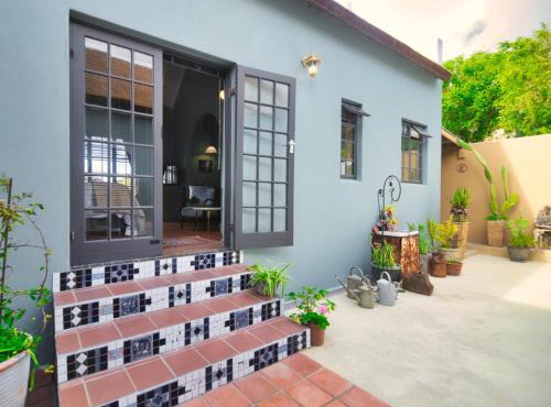 Grace Courtyard Cottage