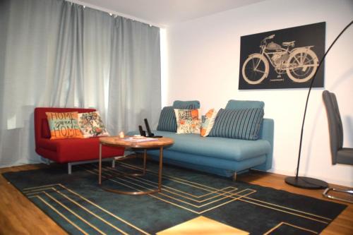 GraceHomes - 3 Room Apartment, Airport, Stuttgart Messe & Fair, Garage, Ventilator, Free Coffee, WiFi, 6 Guests Max