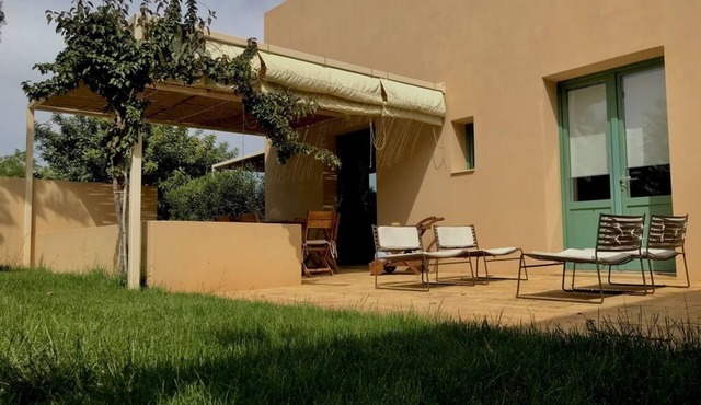 Graffeo Countryside Sea View Homes in Menfi in Sicily - House of the Bougainvillea -