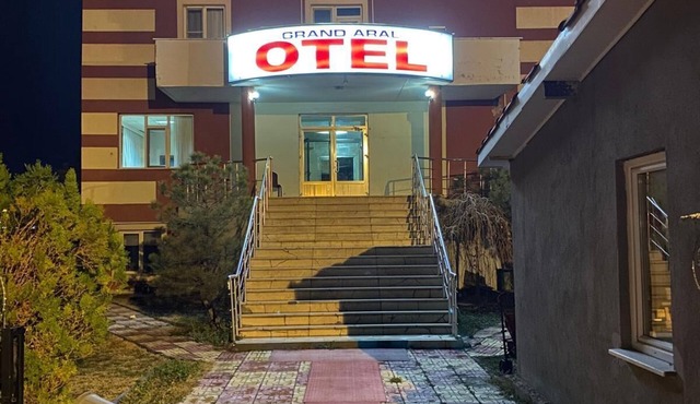 Grand Aral Otel