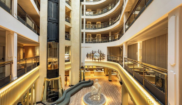 Grand Plaza Hotel & Wellness