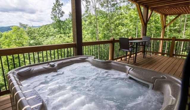 Grandfather Vistas - Hot Tub, Ping Pong, Fly Fish, views of Grandfather Mountain