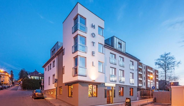 Graphic Hotel