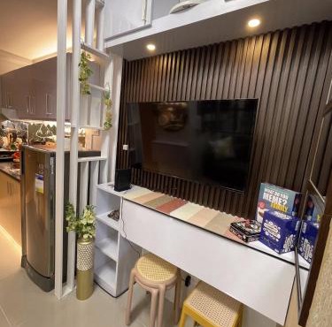 Grass Residences Charming Staycation