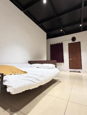 Gravity Groups Grand vellora Sky Frame Villa