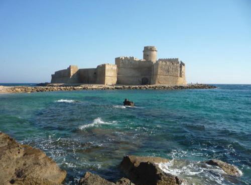 Graziosa Casa A 2 passi dalla Spiaggia e dal Castello