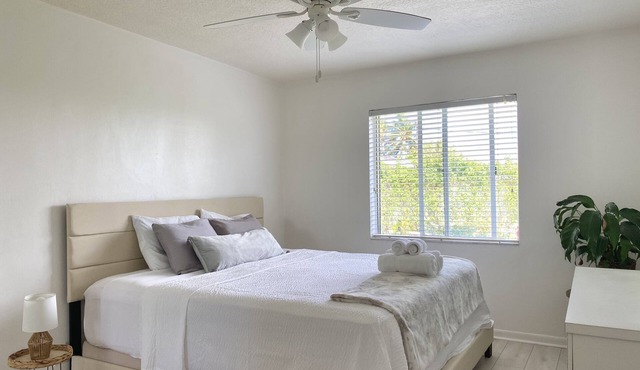 Great Apt Steps From Lagoon And 5min To Beach