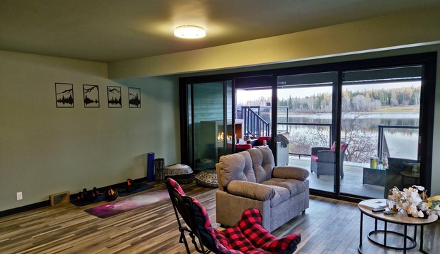 great Basecamp for skiing and relaxing.