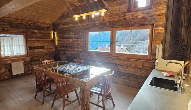 Great chalet between Cortina d'Ampezzo and the Marmolada, Tabià Falesia