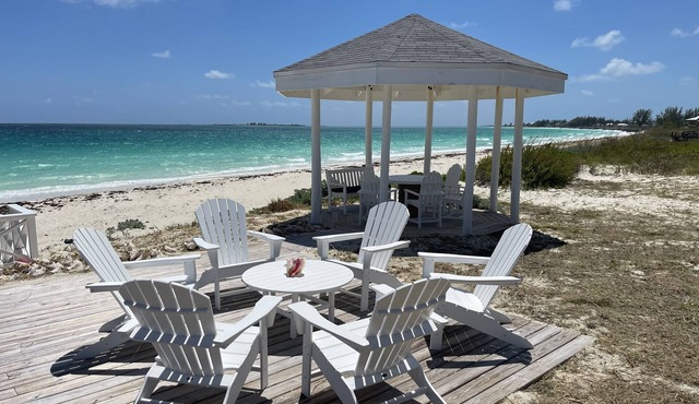 Great Harbour Cay home with spectacular ocean views, Berry Island