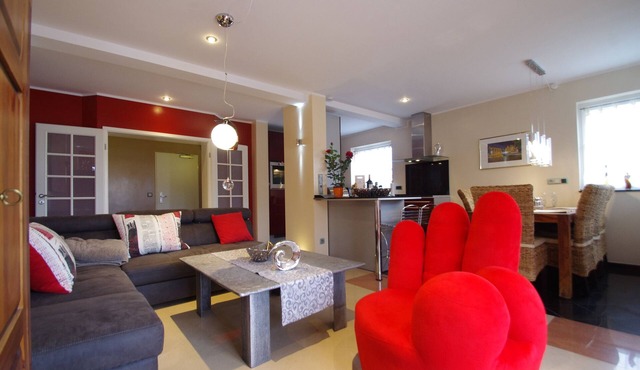 Great kitchen, large terrace with pavilion