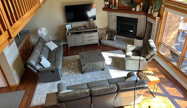 Great Location 30 minutes from Storyland, Santa’s Village & North Conway