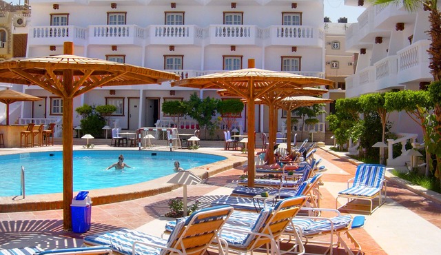 Great location at central hurghada. Room in a special compound, central hurghada