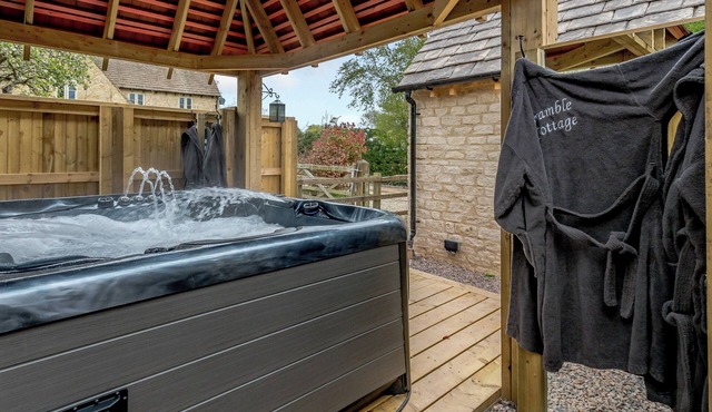 Great location for exploring The Cotswold.