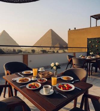 great moments pyramids view