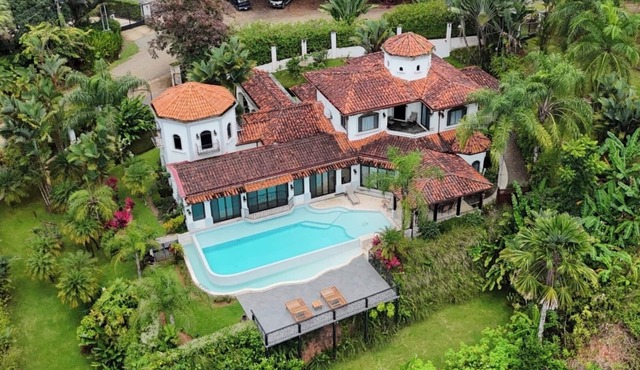 Great Ocean View and easy access