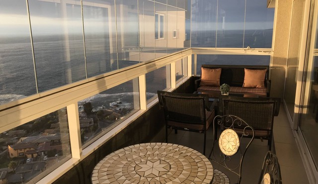 Great ocean view and full relax in a stunning Apt.