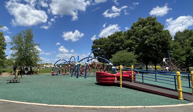 Great Relaxing Overnight Stay! 4 Family-friendly units. Near Buffalo Ridge Park