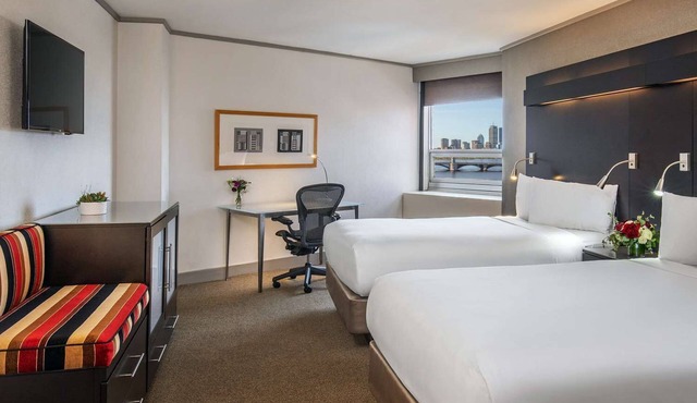 Great Stay, Convenient Location! w/Pool, Close to Bunker Hill Monument & Museum