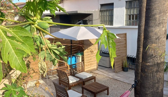 great studio close to beach