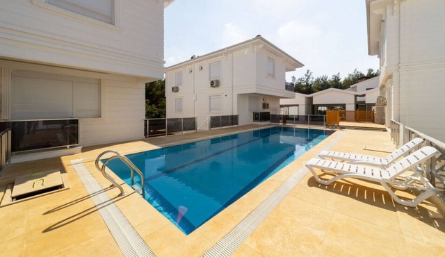 Great Villa with Pool Hammam and Sauna in Antalya