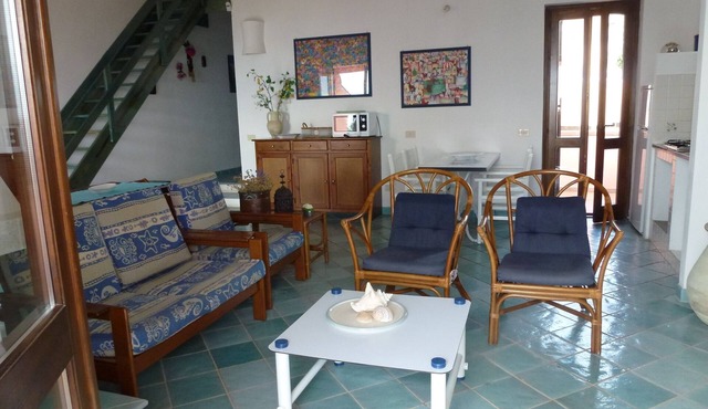 GREEN APARTMENT - CIN :IT095018C2000P3335