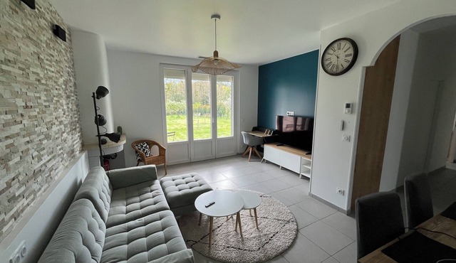 Green Escape – Spacious 3BR House with Garden & AC near Bordeaux