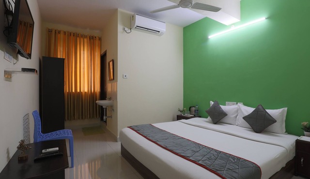Green Tree Hotel
