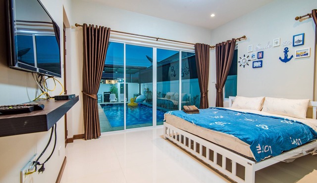 Green View Pool Cha-am15