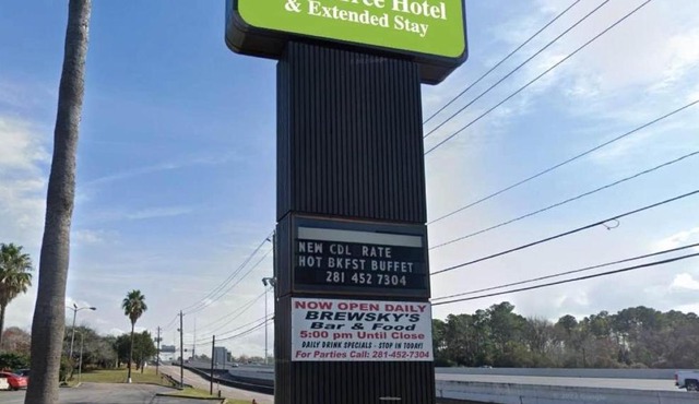 GreenTree Hotel & Extended Stay I-10 FWY Houston, Channelview, Baytown
